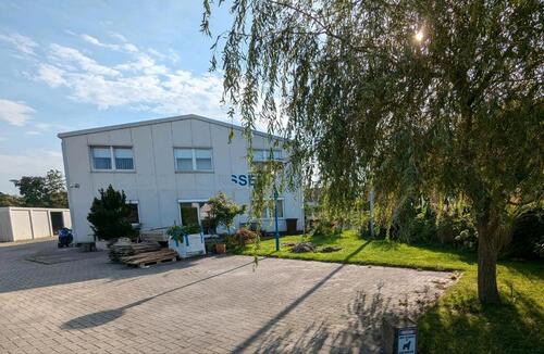 Foto - Gewerbe und Wohnen an einem Ort