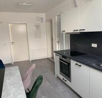 Arbeiter Zimmer, WG Wohnung - 450,00&nbsp;EUR Kaltmiete, ca.&nbsp; 50,00&nbsp;m&sup2; in Pöttmes (PLZ: 86554)
