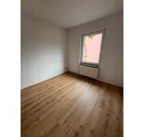frisch renovierte 2 Zimmer Wohnung zentral in Falkensee 55 qm