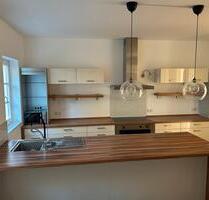 Geschmackvolle geräumiEG- Wohnung mit Garten in saniertem Denkmal - Haimhausen