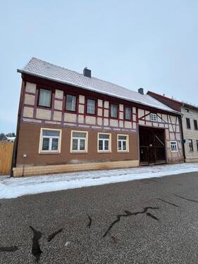 Foto - Großes Bauernhaus mit Scheune auf 1.583 m2 Grundstück