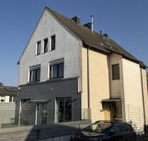Ruhig wohnen – stadtnah leben - 900,00 EUR Kaltmiete, ca. 5,00 m² in Aachen (PLZ: 52074) Aachen-Mitte Ruhig wohnen – stadtnah leben - 900,00 EUR Kaltmiete, ca. 5,00 m² in Aachen (PLZ: 52074) Aachen-Mitte
