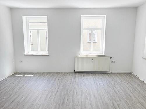 Foto - ***ALTERSGERECHTE 2-RAUMWOHNUNG IM ERDGESCHOSS- ERSTBEZUG NACH SANIERUNG*** mit 2 Tageslichtbädern inkl. Eckbadewanne, bodengleicher Duche und altersgerechter Toilette ab sofort zu vermieten