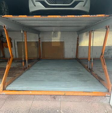 Foto - Stellplatz im Nordend zu vermieten