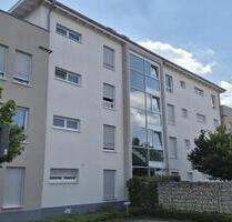 Moderne 4-Zimmer-Eigentumswohnung TG-Stellplätzen in Kelsterbach