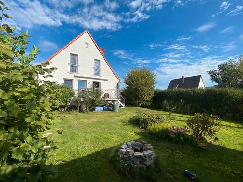 Foto - Doppelhaushälfte in Uehlfeld – modern, hell & generalsaniert!