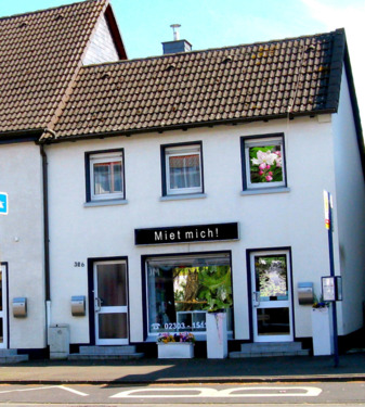 Foto - Ladenlokal, 33m². Goldgrube? Zentral. Bushaltestelle