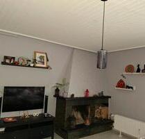 charmante 3 Zimmer Wohnung mit Kamin, Garage und Balkon - Erftstadt charmante 3 Zimmer Wohnung mit Kamin, Garage und Balkon - Erftstadt