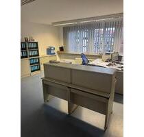 Repräsentative Büroetage am Untermarkt: 2 Zimmer, Küche & WC - Gelnhausen