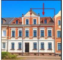 Helle 2-Raum-Dachgeschosswohnung in zentraler Lage von Frohburg