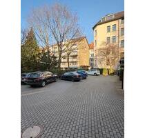 Parkplatz Bismarckstr, östliches Ringgebiet BS nähe Theater - Braunschweig