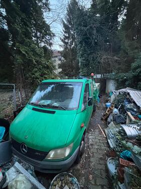 Foto - Großer Truckstellplatz oder Wohnwagenst. und Carport zu vermieten