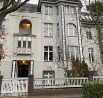 Helle ruhige 5-Zimmer-Kombiwohnung in Berlin - Grunewald