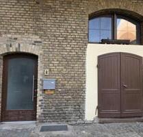 Renovierte Büroräume in historischer Hofreite, Wiesbaden Biebrich