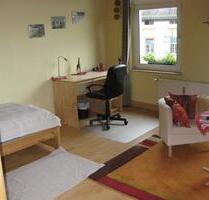 Möbliertes Zimmer - 400,00&nbsp;EUR Kaltmiete, ca.&nbsp; 20,00&nbsp;m&sup2; in Weißenfels (PLZ: 06667)