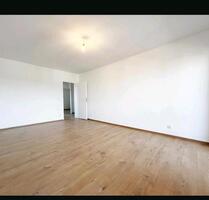 Helle,gut gelegene 2,5 Zimmer Wohnung Bitte keine Makleranfragen - Obertshausen