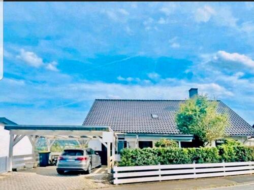 Foto - Charmante 3ZKB Souterrainwohnung mit Terasse in Oberbiel