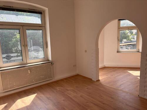 Foto - Frisch sanierte Altbauwohnung mit 6 Zimmern