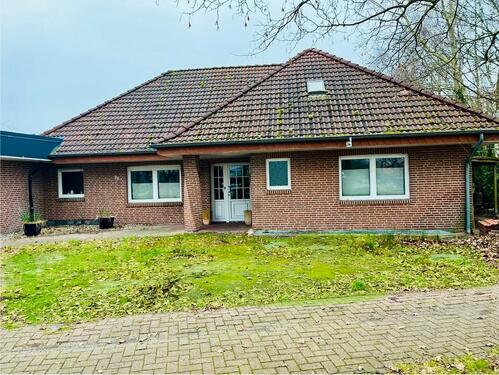 Foto - Bungalow mit Einliegerwohnung Praxis Möglichkeit ! Lesen !