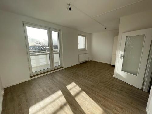 Foto - Nachmieter werden für 4-Zimmer-Wohnung und passende Einbauküche übernehmen!