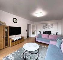 Top saniert: 3-Zimmer-Wohnung mit Balkon & Aufzug sofort frei - Duisburg Essenberg