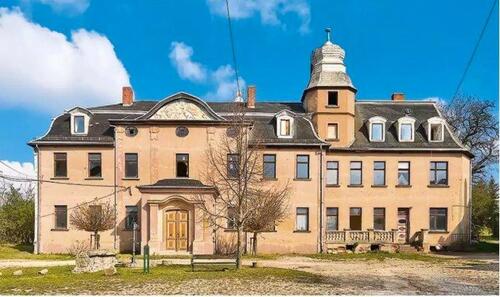 Foto - SCHLOSSENSEMBLE BEI WEIMAR ZUM VERKAUF