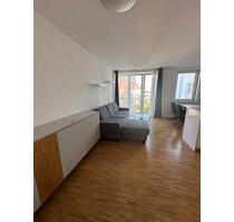 2-Raum Wohnung hochwertig saniert und möbliert, mit Einbauküche - Wandlitz