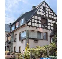 Charmantes Zweifamilienhaus - 190.000,00&nbsp;EUR Kaufpreis, ca.&nbsp; 200,00&nbsp;m&sup2; in Bestwig (PLZ: 59909)