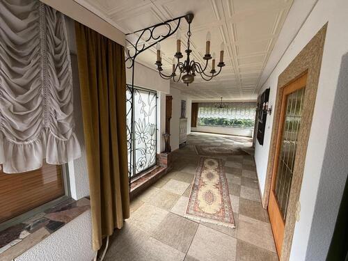 Foto - Mehrfamilienhaus, Wohnhaus in Bestwig zum Kaufen