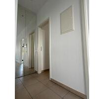 Sanierte Loftwohnung, 80 qm, in zentraler Lage von Walldorf