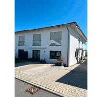 Einfamilieneckhaus - 430.000,00&nbsp;EUR Kaufpreis, ca.&nbsp; 100,00&nbsp;m&sup2; in Forchtenberg (PLZ: 74670)