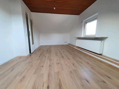 Foto - Dachgeschoßwohnung in Seeheim-Jugenheim zur Miete