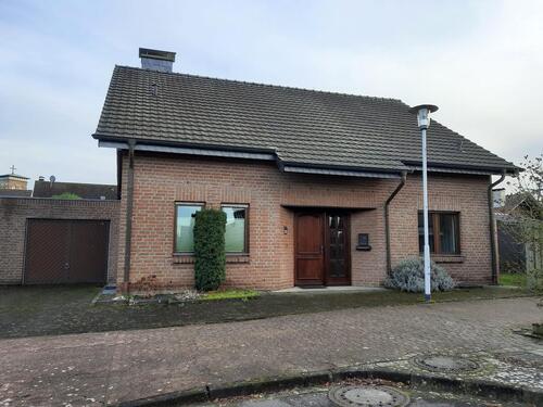 Foto - Tolles Einfamilienhaus in ruhiger, zentraler Lage von Nettetal