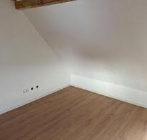 WG Zimmer mit Balkon-DS Stadtnah-Arbeiter-Azubis-Studenten ….. - Donaueschingen