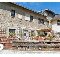 Gute !!! Rendite !!! Attraktives Vierfamilienhaus voll vermietet - Neusorg