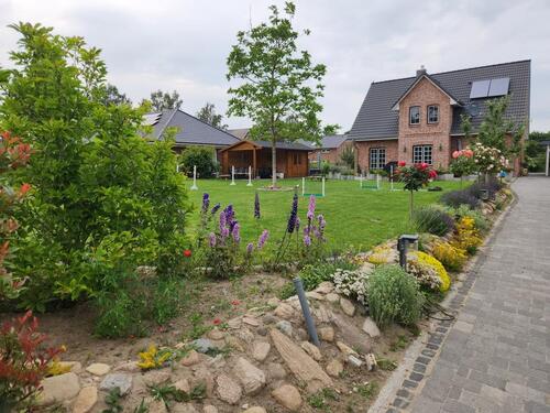 Foto - Freistehendes EFH mit großem Garten - ideal für Familien