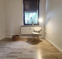 Gewerbefläche mit Büro und Lagerhalle inklusive Hochregalen - perfekt für E-Commerce - Tostedt