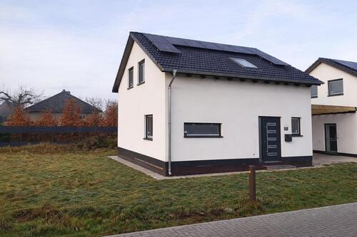 Foto - 4 Zimmer Einfamilienhaus in Uetze