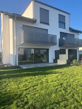 Foto - Neubau-Rarität in Bestlage: Wohngenuss mit Garten und Einzelgarag