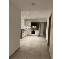 3 Zimmer Wohnung zu vermieten - 900,00&nbsp;EUR Kaltmiete, ca.&nbsp; 97,00&nbsp;m&sup2; in Albstadt (PLZ: 72461) Gemarkung Onstmettingen