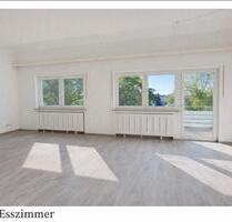 Helle 4-Zimmer-Wohnung mit Balkon, Keller & Garage – 115 m² - Lüdenscheid Staberg