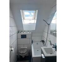 2ZKB Dachgeschosswohnung - 520,00&nbsp;EUR Kaltmiete, ca.&nbsp; 43,00&nbsp;m&sup2; in Maxhütte-Haidhof (PLZ: 93142)