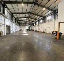 Produktions-Lagerhalle mit Bürotrakt - Gerstetten