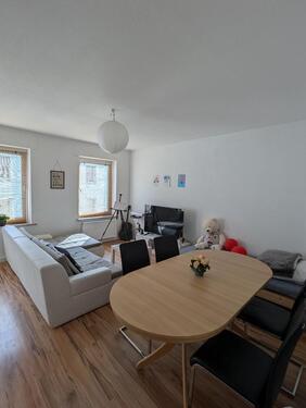 Foto - Liebevoll modernisierte 2-Zimmer Wohnung in zentraler Lage