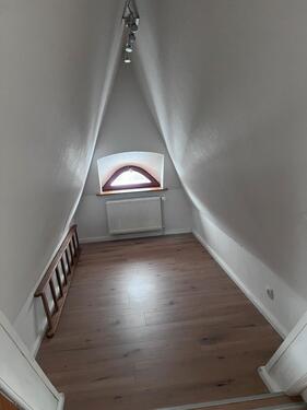 Foto - Dachgeschoss Zimmer Wohnung zu Vermieten