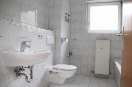 Foto - 2 Zimmer Dachgeschoßwohnung zur Miete in Chemnitz