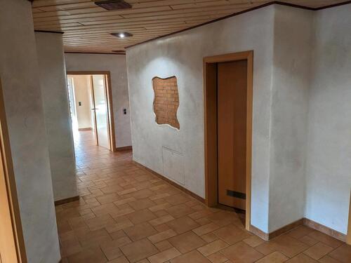 Foto - Wohnung zu vermieten - 910,00&nbsp;EUR Kaltmiete, ca.&nbsp; 132,00&nbsp;m&sup2;