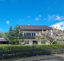 Haus zu vermieten - 2.000,00 EUR Kaltmiete, ca.  190,00 m² in Lörrach (PLZ: 79541) Brombach