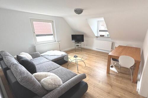 Foto - STILVOLLE, MÖBLIERTE 3-ZIMMER-WOHNUNG MIT REINIGUNGSSERVICE -ideal für 1-2 Personen