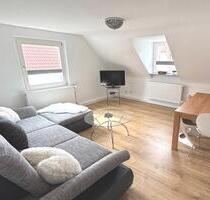 STILVOLLE, MÖBLIERTE 3-ZIMMER-WOHNUNG MIT REINIGUNGSSERVICE -ideal für 1-2 Personen - Karlsruhe Rüppurr